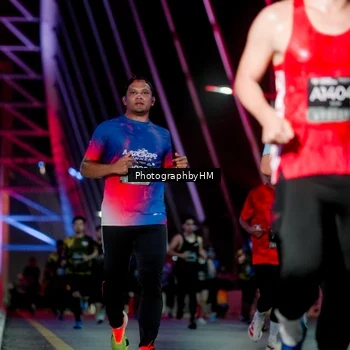 Runner Photo 6689452
