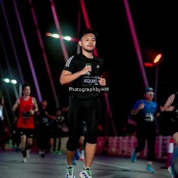 Runner Photo 6689472