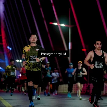 Runner Photo 6689473