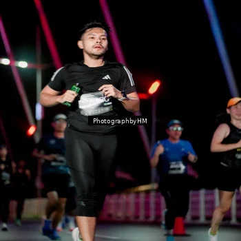 Runner Photo 6689487