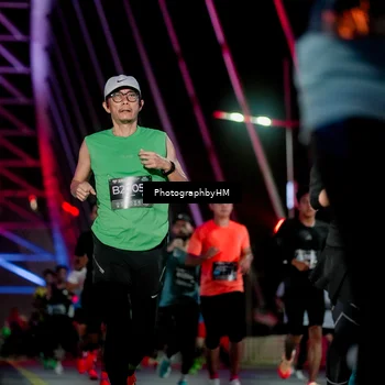 Runner Photo 6689559