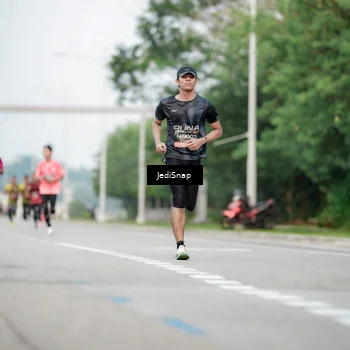 Runner Photo 6689575