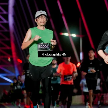 Runner Photo 6689577
