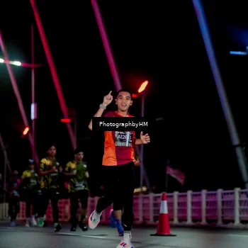 Runner Photo 6689584