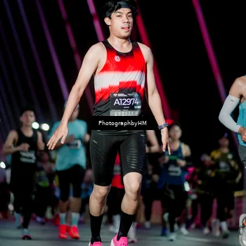 Runner Photo 6689600