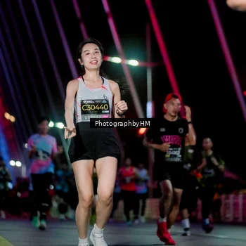 Runner Photo 6689620