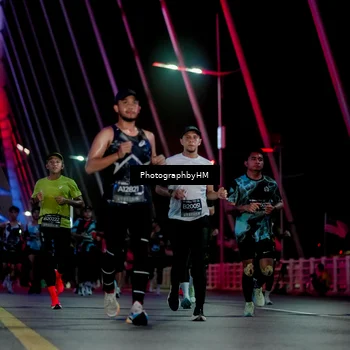 Runner Photo 6689646