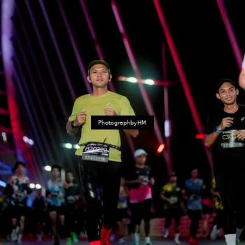 Runner Photo 6689660