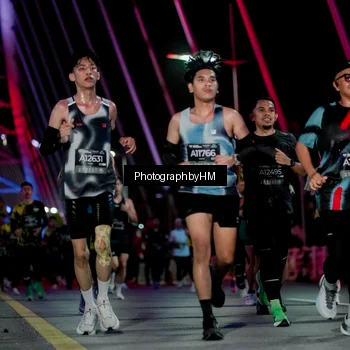 Runner Photo 6689676
