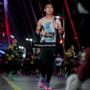 Runner Photo 6689681