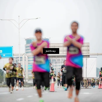 Runner Photo 6689695