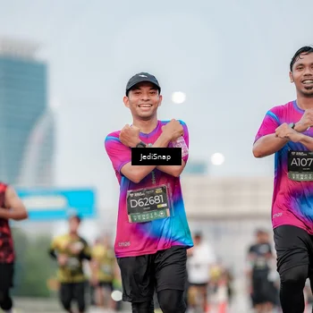 Runner Photo 6689701