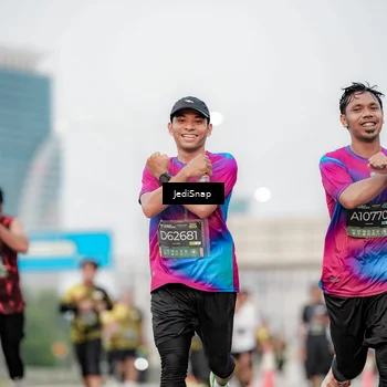 Runner Photo 6689707