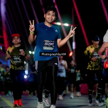 Runner Photo 6689736