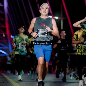 Runner Photo 6689744