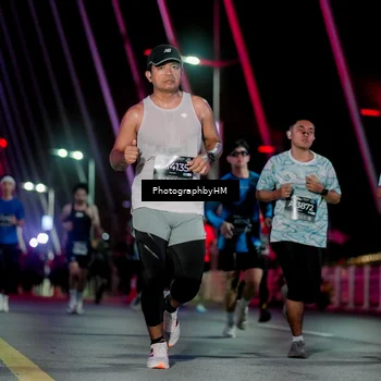 Runner Photo 6689800