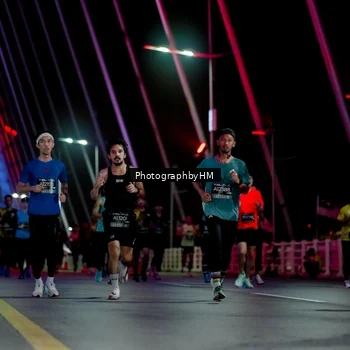 Runner Photo 6689811