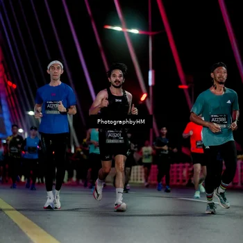 Runner Photo 6689812