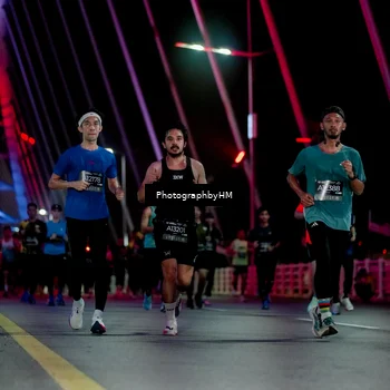 Runner Photo 6689813