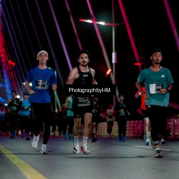 Runner Photo 6689814