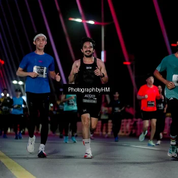 Runner Photo 6689821