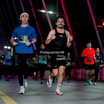 Runner Photo 6689834