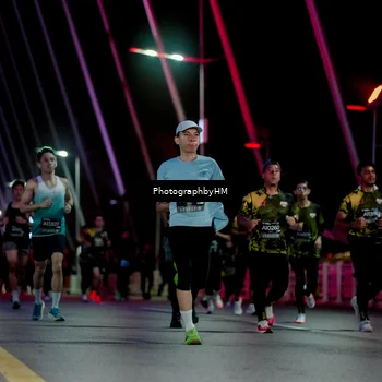 Runner Photo 6689869