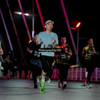 Runner Photo 6689875