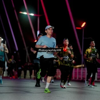 Runner Photo 6689878