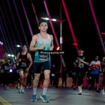 Runner Photo 6689883