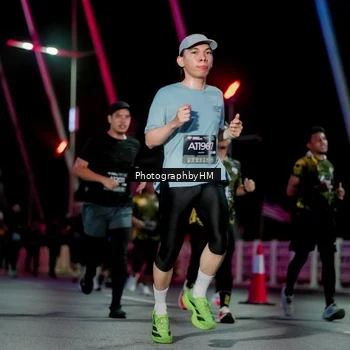 Runner Photo 6689890