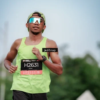 Runner Photo 6689908