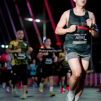 Runner Photo 6689913