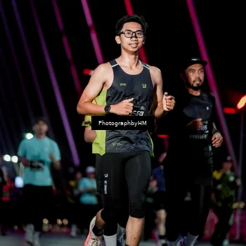 Runner Photo 6689985