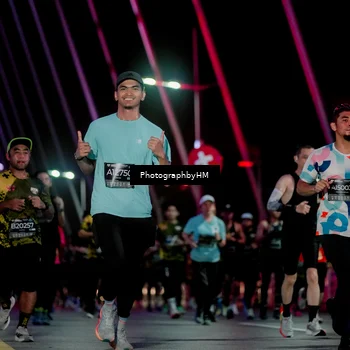 Runner Photo 6690004