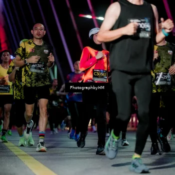 Runner Photo 6690031