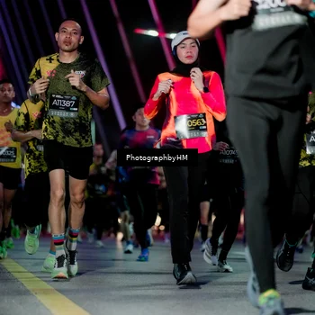 Runner Photo 6690032
