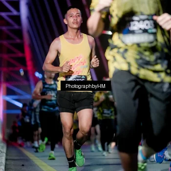 Runner Photo 6690053