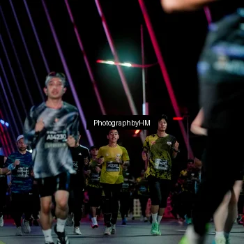 Runner Photo 6690066