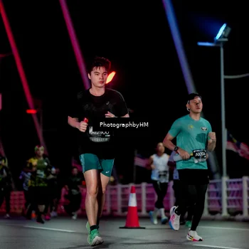 Runner Photo 6690127