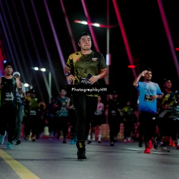 Runner Photo 6690164