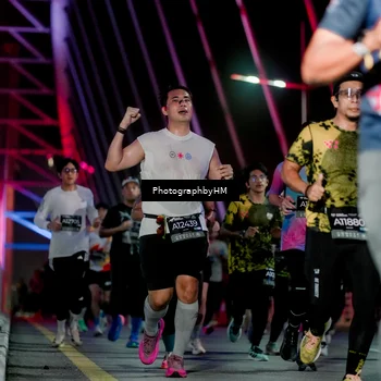 Runner Photo 6690206