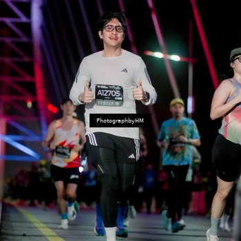 Runner Photo 6690237