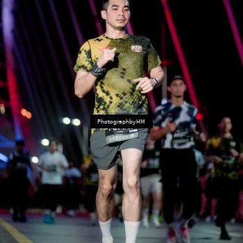 Runner Photo 6690331
