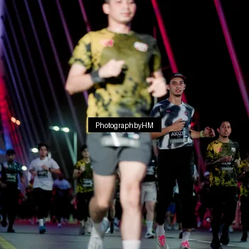 Runner Photo 6690341