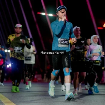 Runner Photo 6690399