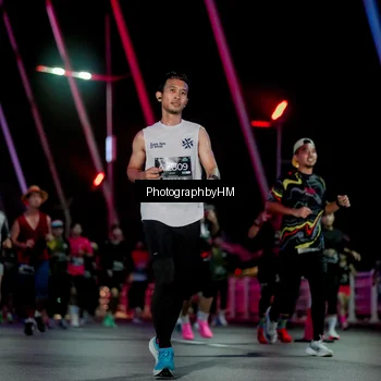 Runner Photo 6690454