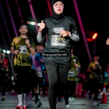 Runner Photo 6690498