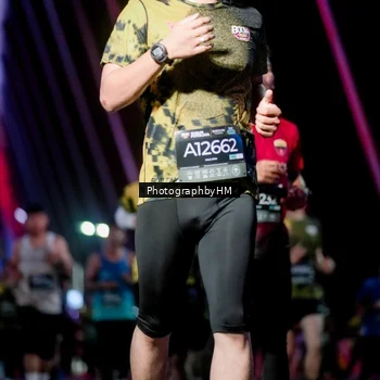 Runner Photo 6690504