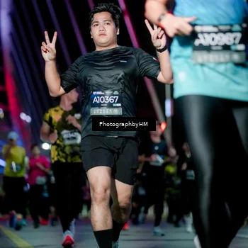 Runner Photo 6690530